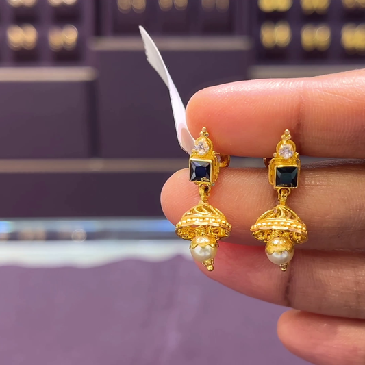 CMR 4.278gms EARRINGS 22K Yellow Gold