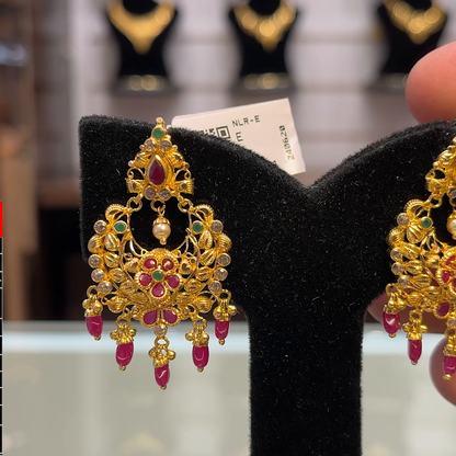 SOUTH INDIA 9.637gms EARRINGS 22K Yellow Gold