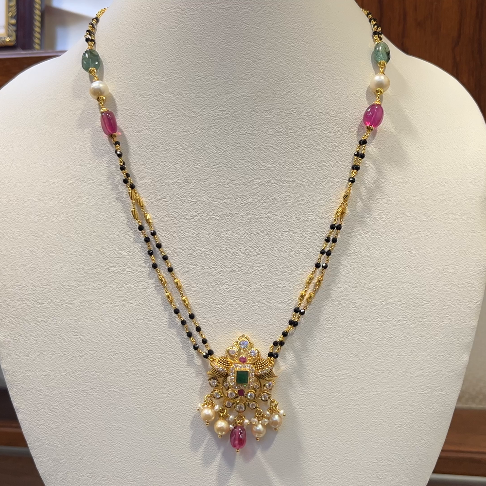 SRI RAM 14.21gms SHORT BLACK BEADS 22K Nakshi