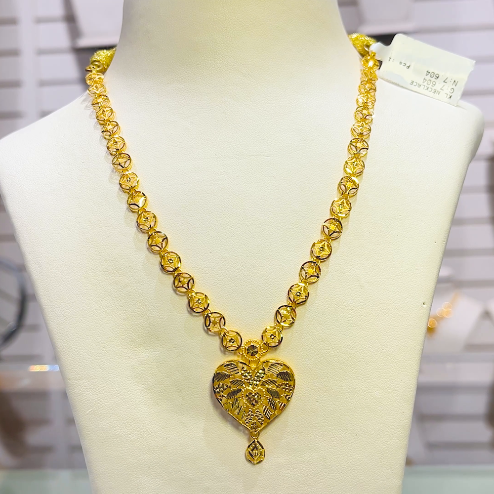 SOUTH INDIA 7.6gms NECKLACE 22K Yellow Gold