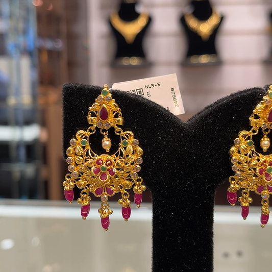 SOUTH INDIA 9.637gms EARRINGS 22K Yellow Gold