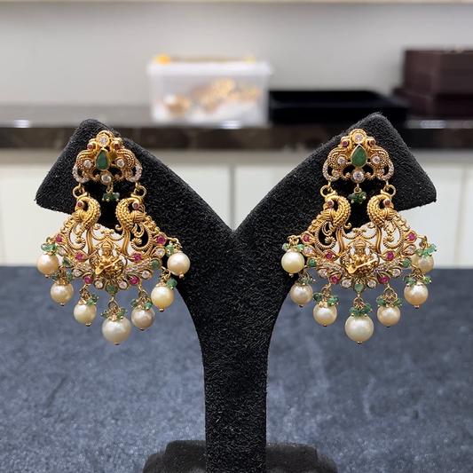 MUKUNDA JEWELLERS 23.94gms EARRINGS 22K Yellow Gold