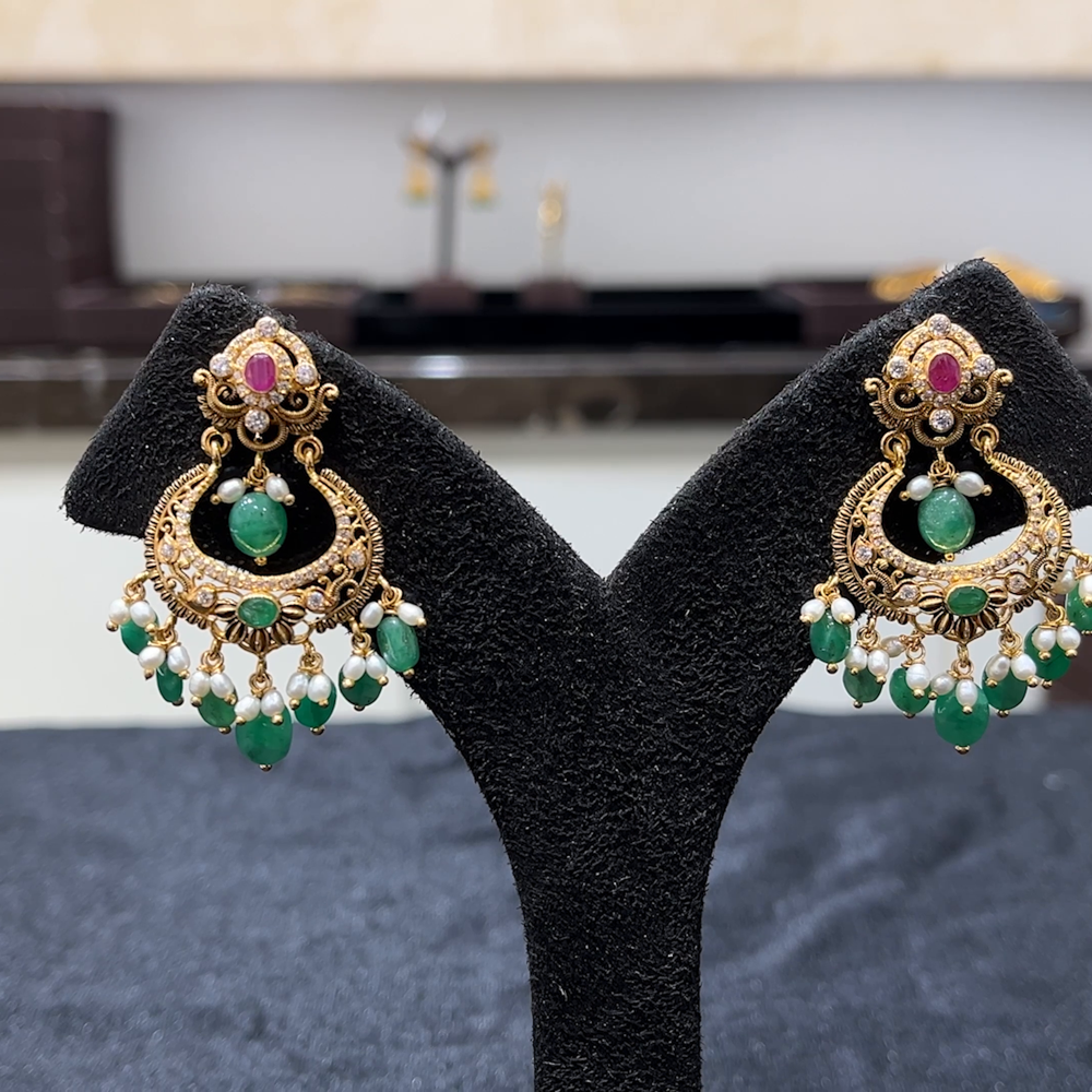 MUKUNDA JEWELLERS 12.52gms EARRINGS 22K Yellow Gold