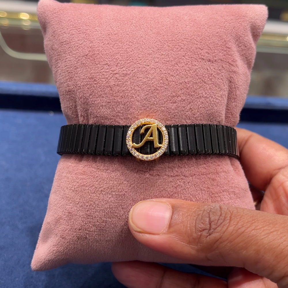 Anu Jewellers 2.19gms Bracelets 22K Yellow Gold