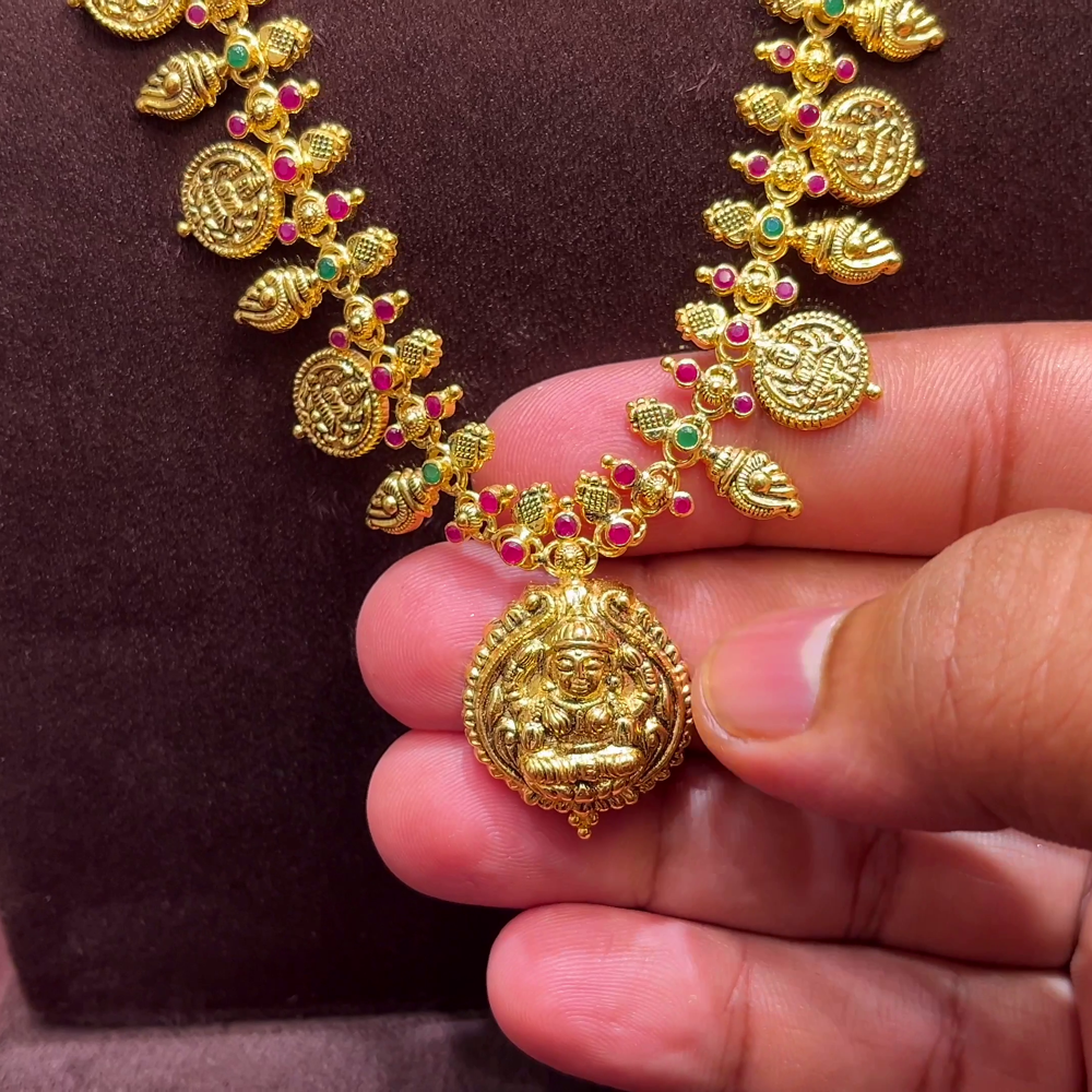 SwarnaKanchi 37.342gms HARAMS 22K Yellow Gold