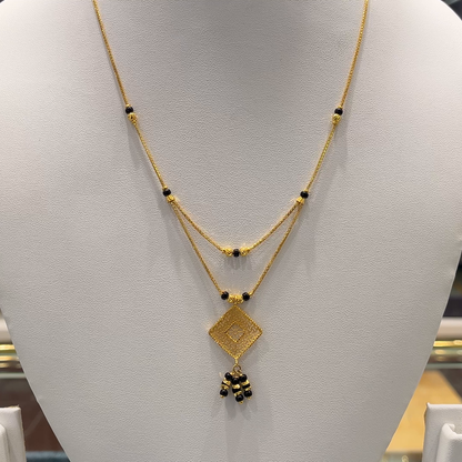 Anu Jewellers 8.246gms SHORT BLACK BEADS 22K Yellow Gold