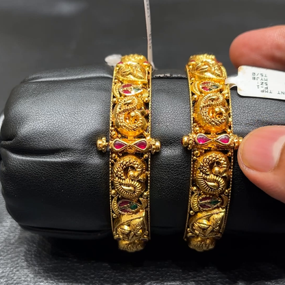 MUKUNDA JEWELLERS 17.776gms BANGLES 22K Yellow Gold