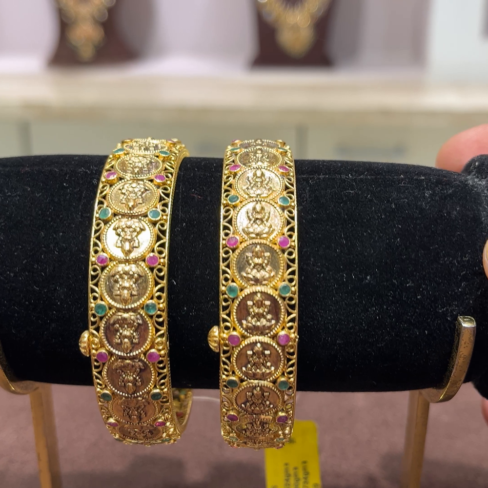 SwarnaKanchi 37.734gms BANGLES 22K Yellow Gold