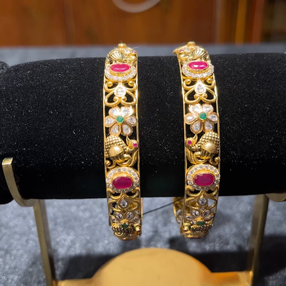 MUKUNDA JEWELLERS 38.09gms BANGLES 22K Yellow Gold