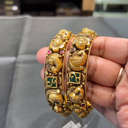 SOUTH INDIA 34.858gms BANGLES 22K Yellow Gold