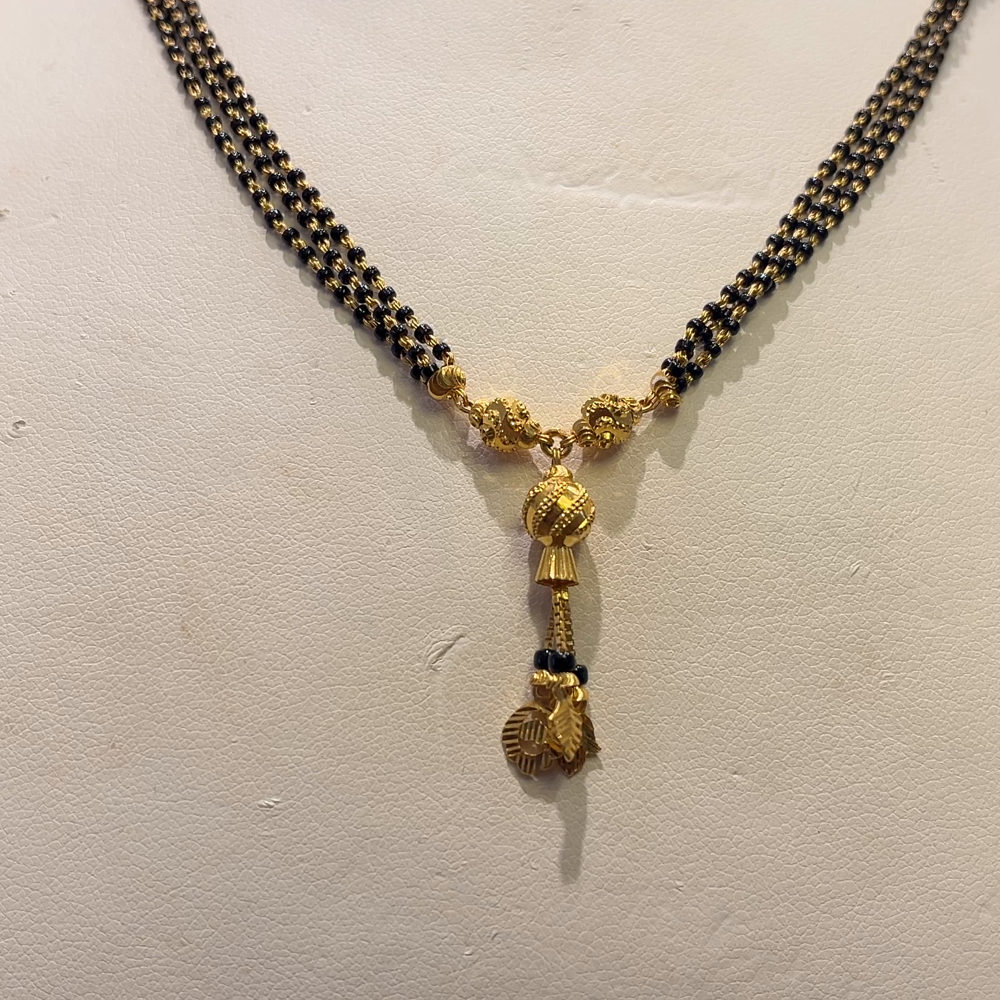 Anu Jewellers 8.44gms SHORT BLACK BEADS 22K Yellow Gold