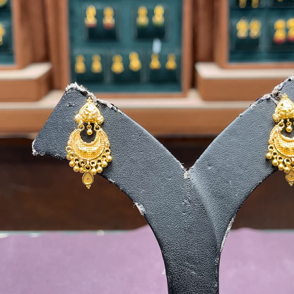 CMR 5.002gms EARRINGS 22K Yellow Gold