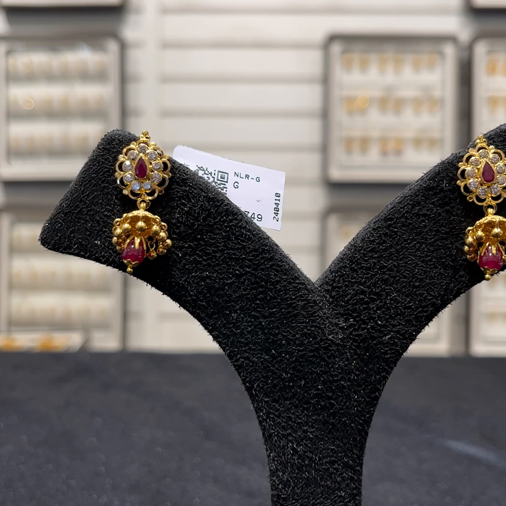 SOUTH INDIA 4.991gms EARRINGS 22K Yellow Gold