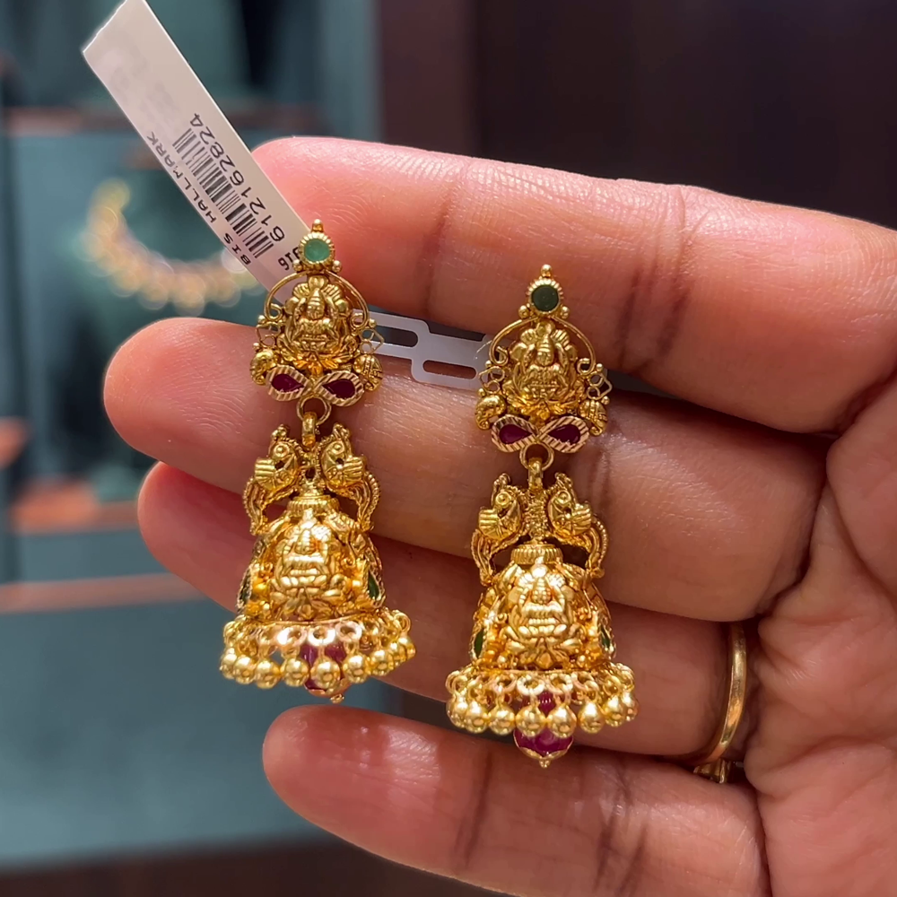 CMR 8.882gms EARRINGS 22K Yellow Gold