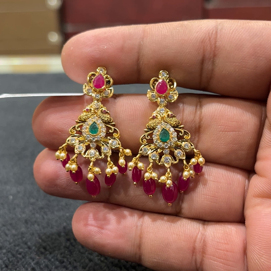 CHANDANA Brothers 7.86gms EARRINGS 22K Yellow Gold