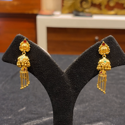 RS BROTHERS 9.567gms EARRINGS 22K Yellow Gold