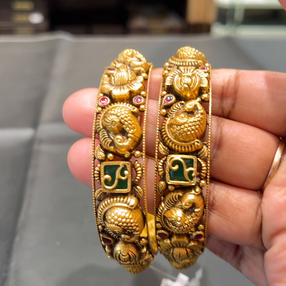 SOUTH INDIA 34.858gms BANGLES 22K Yellow Gold