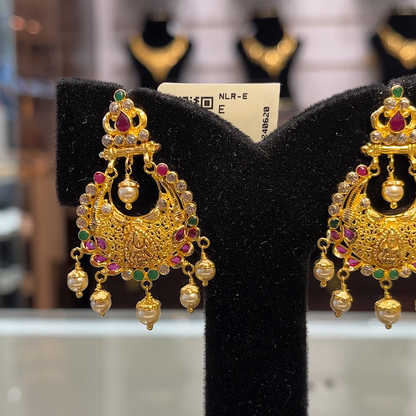 SOUTH INDIA 9.712gms EARRINGS 22K Yellow Gold