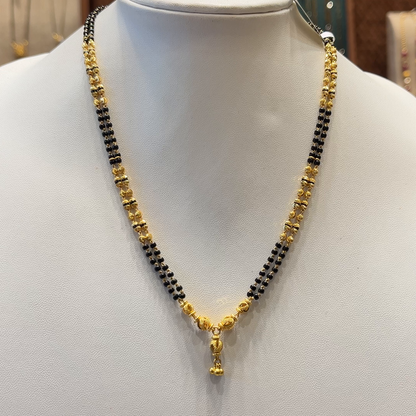 CMR 12.55gms SHORT BLACK BEADS 22K Nakshi