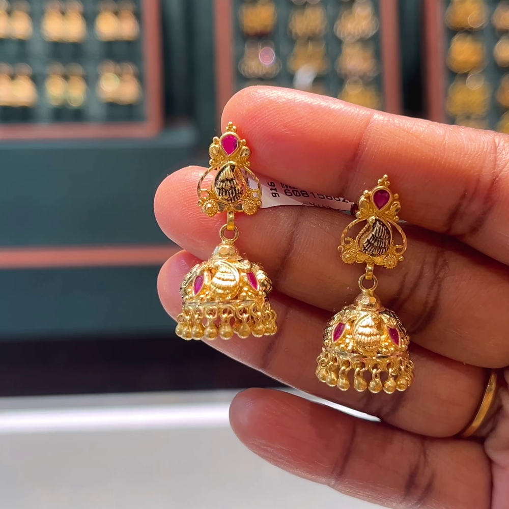 CMR 8.94gms EARRINGS 22K Yellow Gold