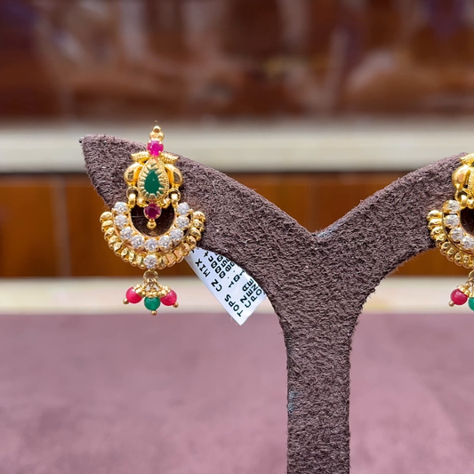 MUKUNDA JEWELLERS 5.56gms EARRINGS 22K Yellow Gold