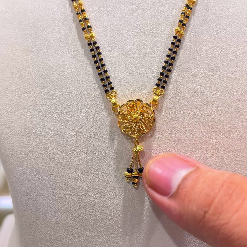 CHANDANA Brothers 10.13gms SHORT BLACK BEADS 22K Yellow Gold