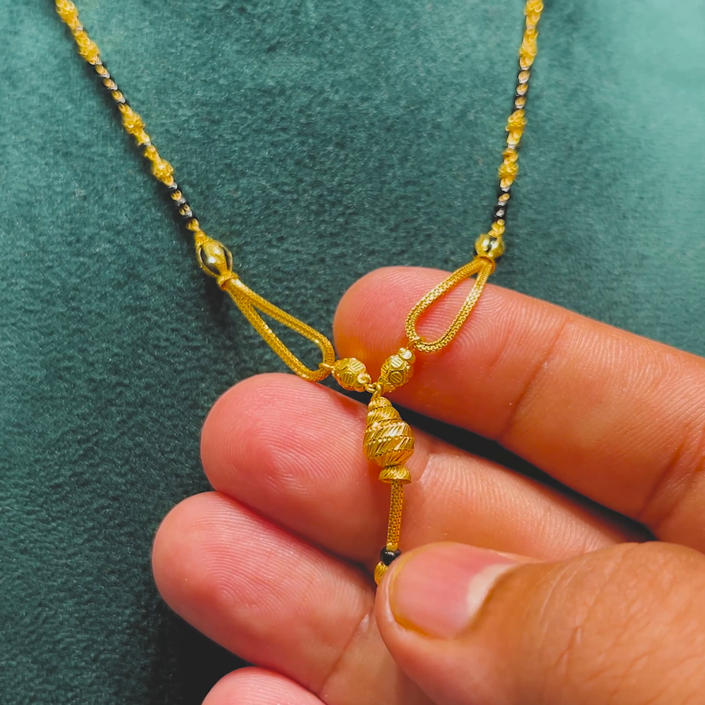 Light Weight Nallapusalu Designs Gold Short 22K Gold Mangalsutra
