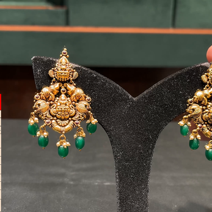 CMR 12.943gms EARRINGS 22K Nakshi