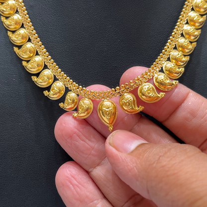 MUKUNDA JEWELLERS 20.915gms NECKLACE 22K Nakshi