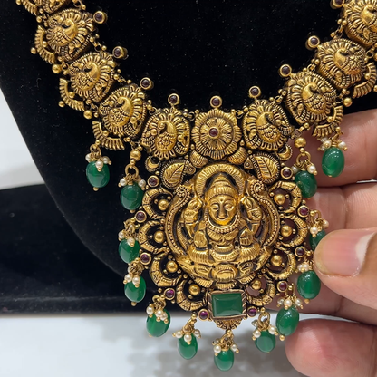 MUKUNDA JEWELLERS 47.06gms HARAMS 22K Yellow Gold