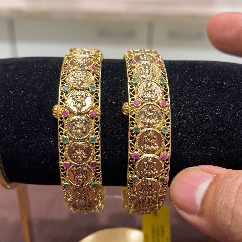 SwarnaKanchi 37.734gms BANGLES 22K Yellow Gold