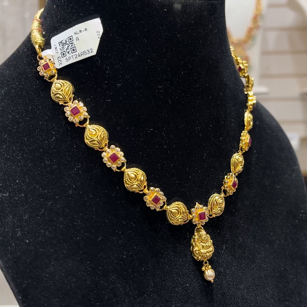 SOUTH INDIA 12.33gms NECKLACE 22K Yellow Gold