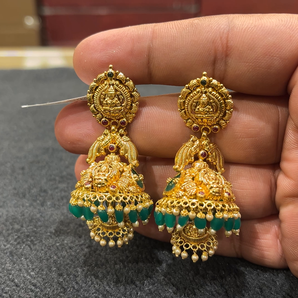 CHANDANA Brothers 17.51gms EARRINGS 22K Yellow Gold