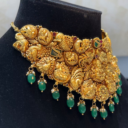 MUKUNDA JEWELLERS 48.555gms CHOKER 22K Yellow Gold