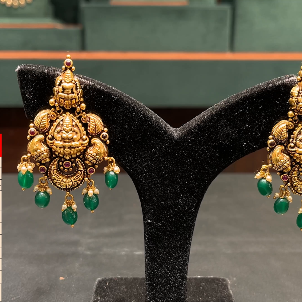 CMR 13.075gms EARRINGS 22K Nakshi