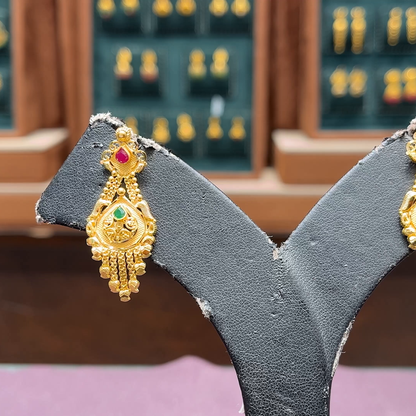 CMR 5.61gms EARRINGS 22K Yellow Gold