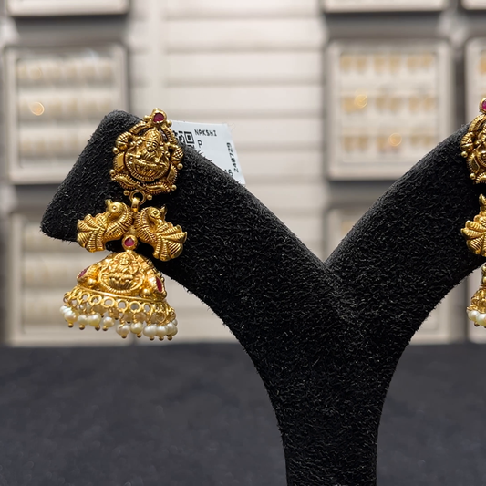 SOUTH INDIA 10.032gms EARRINGS 22K Yellow Gold