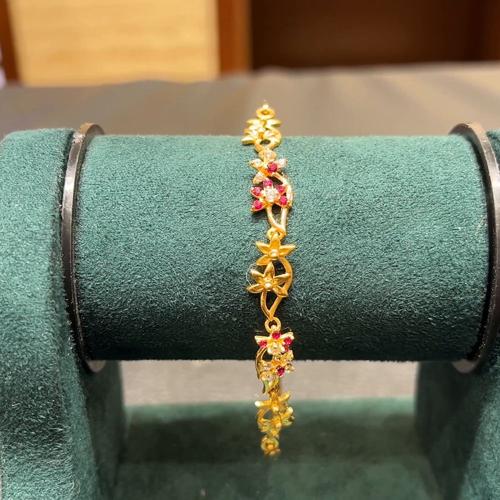 Chennai Shopping Mall 6.01gms Bracelets 22K Yellow Gold