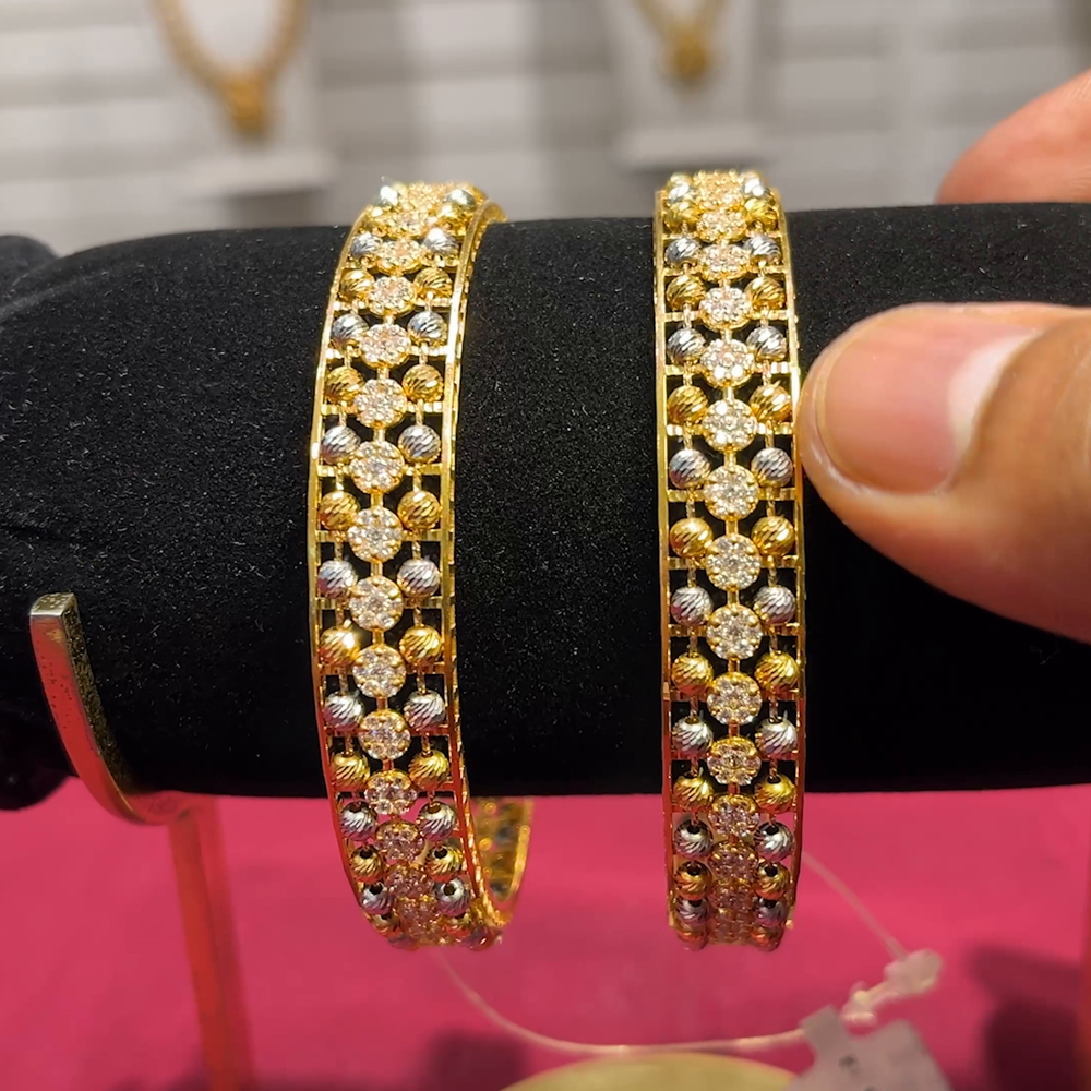 SOUTH INDIA 45.428gms BANGLES 22K Yellow Gold