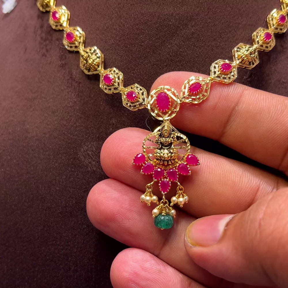 SwarnaKanchi 11.583gms NECKLACE 22K Yellow Gold