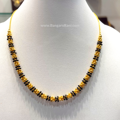 SRI RAM 14.962gms SHORT BLACK BEADS 22K Yellow Gold
