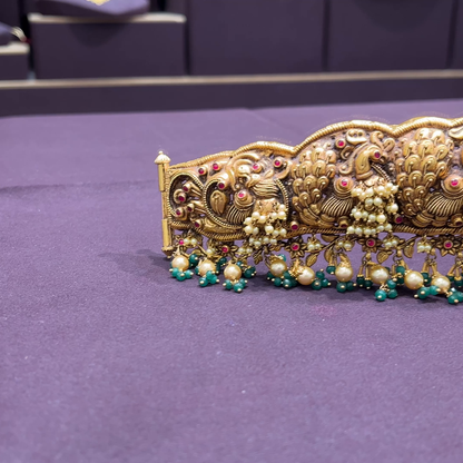 CMR 166.06gms VADDANAM 22K Nakshi