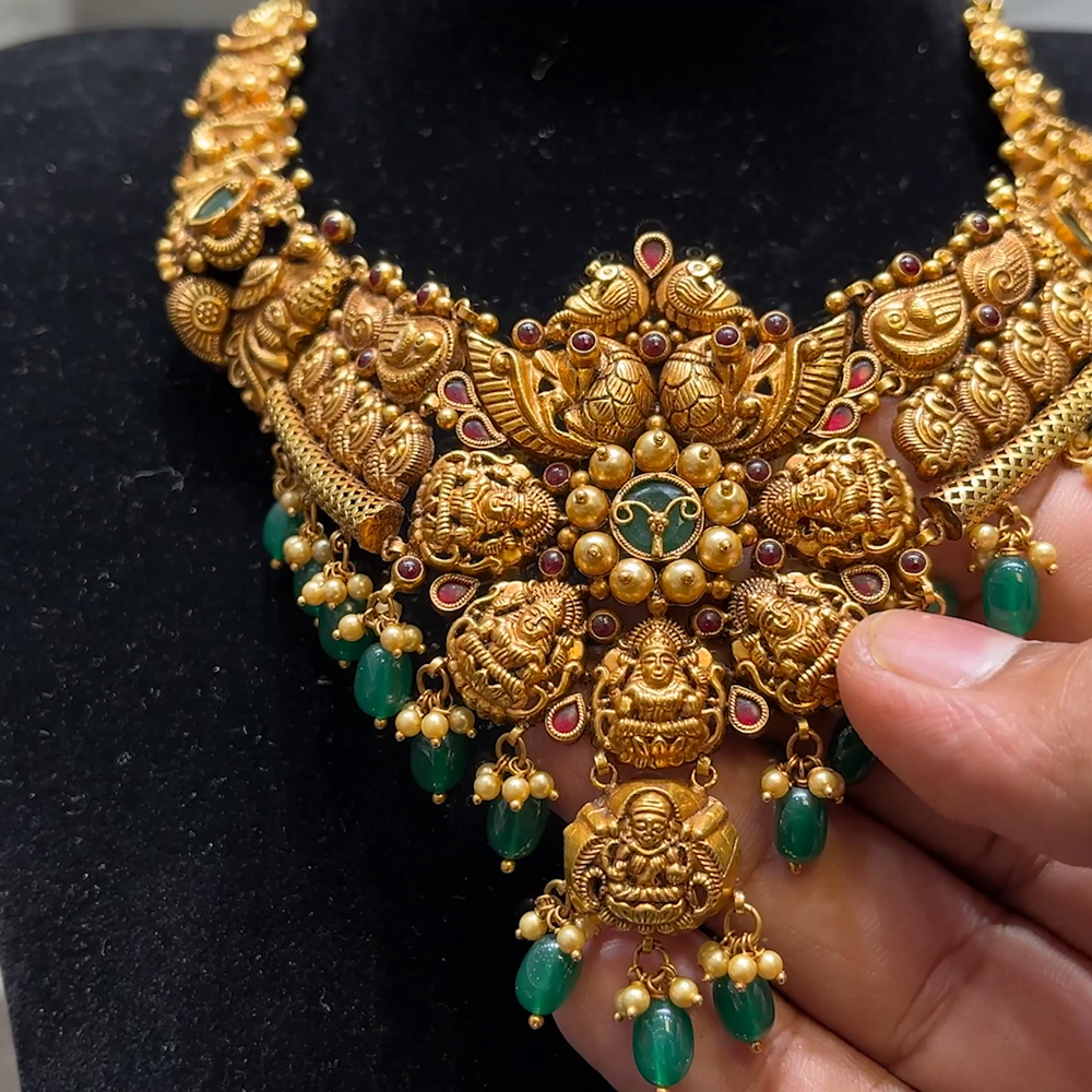 MUKUNDA JEWELLERS 35.26gms NECKLACE 22K Yellow Gold