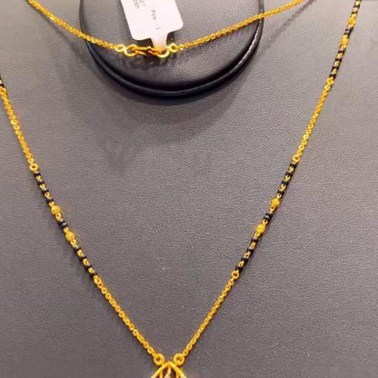 SOUTH INDIA 5.144gms SHORT BLACK BEADS 22K Yellow Gold