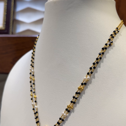 SRI RAM 10.196gms SHORT BLACK BEADS 22K Nakshi