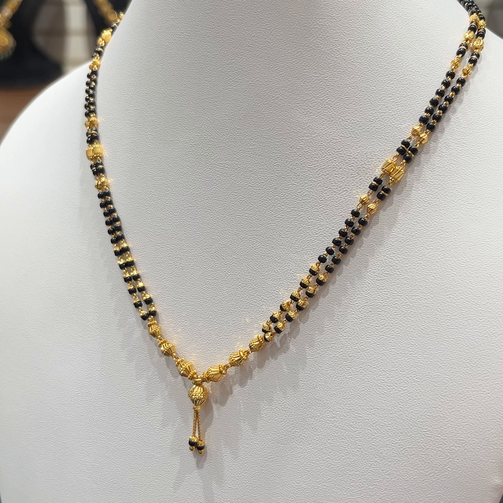 RS BROTHERS 11.156gms SHORT BLACK BEADS 22K Yellow Gold
