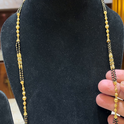 MUKUNDA JEWELLERS 20.495gms Long Black Beads 22K Yellow Gold