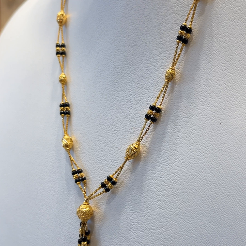 CMR 13.63gms SHORT BLACK BEADS 22K Nakshi