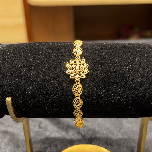 Chennai Shopping Mall 5.788gms Bracelets 22K Yellow Gold