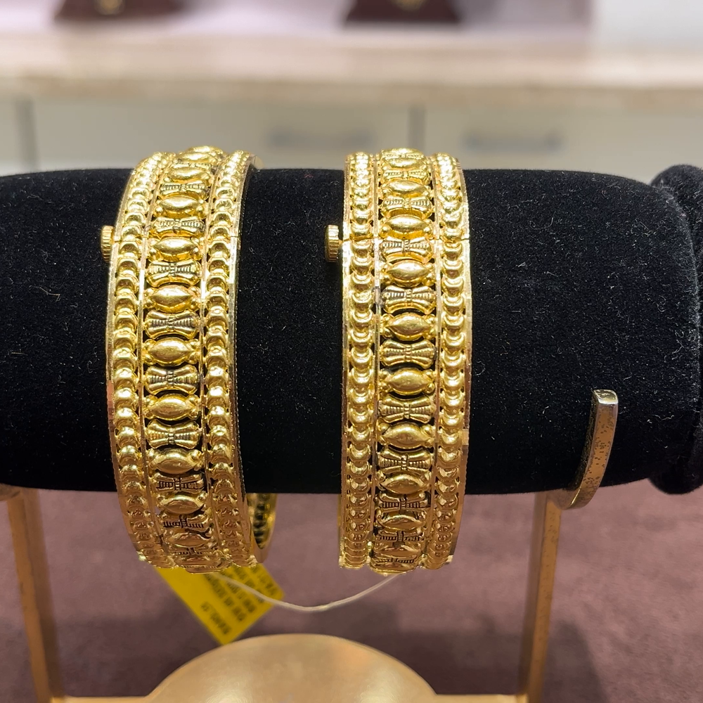 SwarnaKanchi 48.328gms BANGLES 22K Yellow Gold